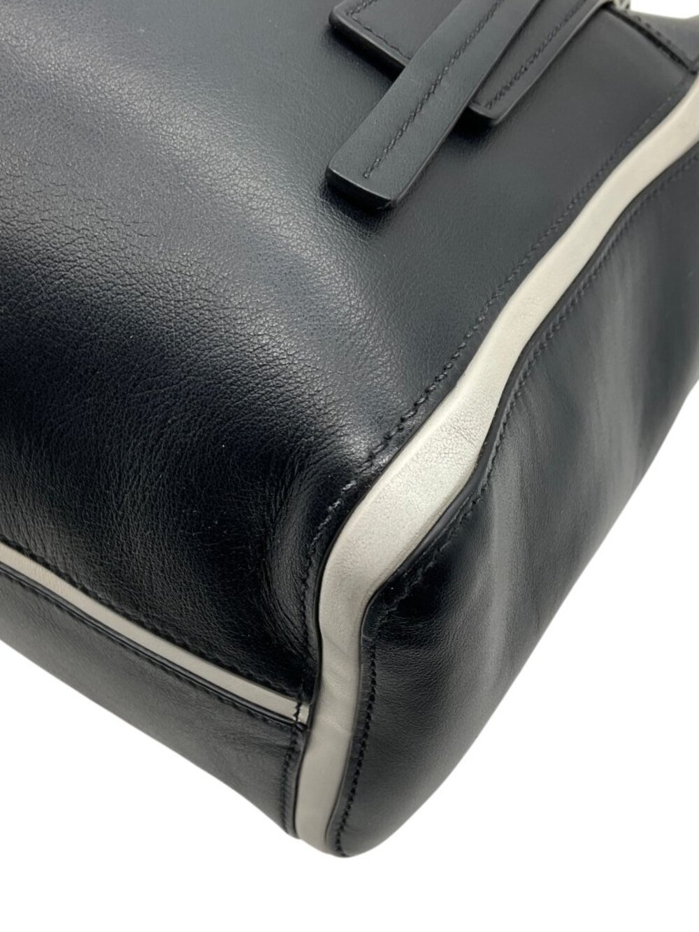 Prada Black Leather Ouverture Grace Lux Medium Tote Bag - Picture 8 of 11